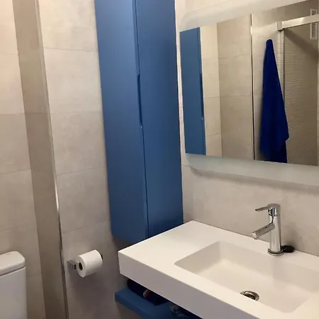 بيت ضيافة El Rocio Beach توريمولينوس