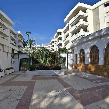 Guest house El Rocio Beach